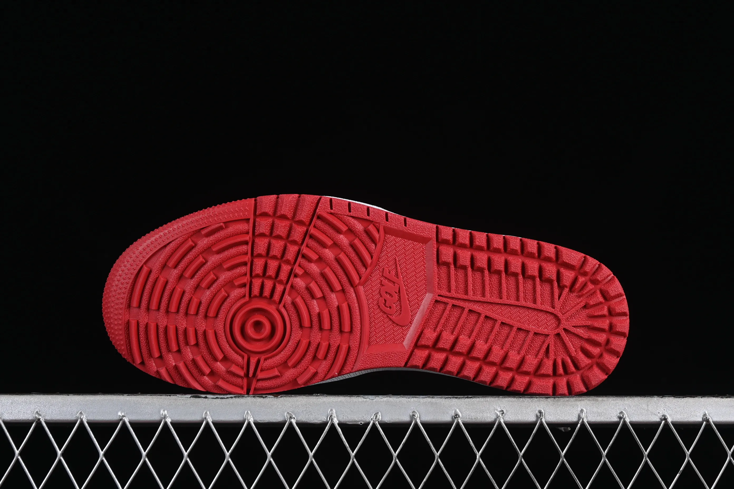 All categories Air Jordan Jordan series basketball shoes Air Jordan 1 Low G version pure original Air Jordan 1 Low Golf AJ1 Joe 1 new golf version black and white toe DD9315-113